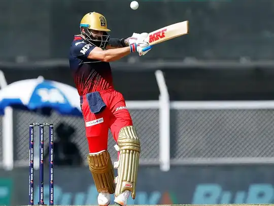 Live Cricket Scorecard 