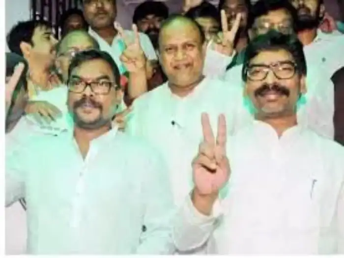 CM Hemant brother Basant Soren: सीएम हेमंत के बाद भाई बसंत सोरेन को भी  चुनाव आयोग का नोटिस, मांगा स्पष्टीकरण - after cm hemant brother basant soren  also got the notice of