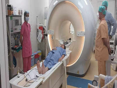 नवनीत राणा का अस्पताल में हुआ MRI,स्पॉन्डिलाइटिस ने किया परेशान, आज भी नहीं मिलेगा डिस्चार्ज! 
