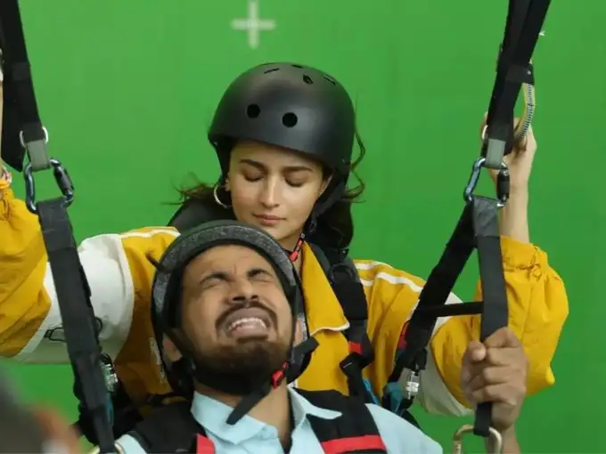 लेकिन कहानी में है एक अलग ट्विस्ट