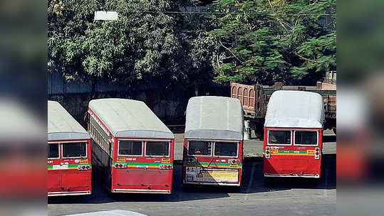 मुंबईत बेस्ट बसच्या चालकांनी अचानक सुरू केले काम बंद आंदोलन; प्रवाशांचे हाल