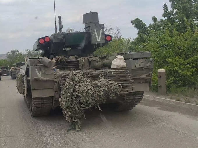 पुतिन के आदेश पर टर्मिनेटर टैंकों को पहुंचाया गया यूक्रेन