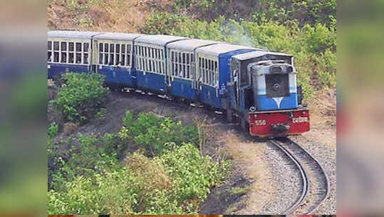 पर्यटकांसाठी चांगली बातमी! माथेरानच्या राणीच्या फेऱ्यांमध्ये वाढ, नवीन वेळापत्रक जाहीर