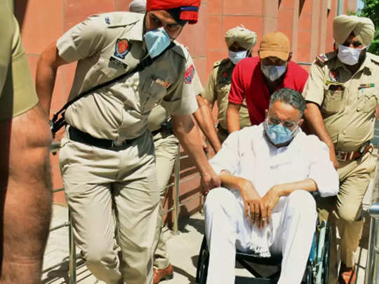 Allahabad High Court: बांदा जेल में बंद बाहुबली पूर्व विधायक मुख्तार अंसारी की जमानत अर्जी पर फैसला 31 मई को 