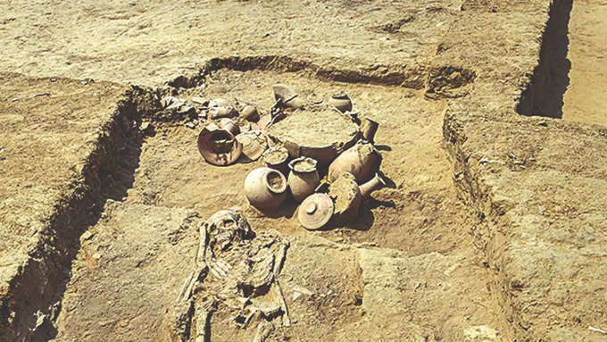Haryana: Rakhigarhi dig in Hisar village gives evidence of a planned Harappan-era city