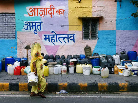 Delhi Water Crisis: जरूरत 1200 की, मिल रहा 940... आखिर कैसे बुझेगी दिल्‍ली की प्‍यास? 