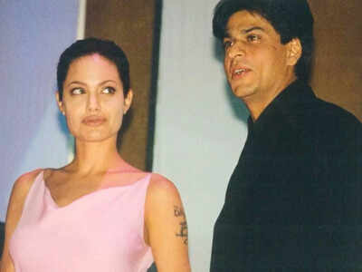 जब Shahrukh Khan ने उड़ाया था संजय लीला भंसाली का मजाक, हंसते-हंसते फूट पड़ी थीं Angelina Jolie 