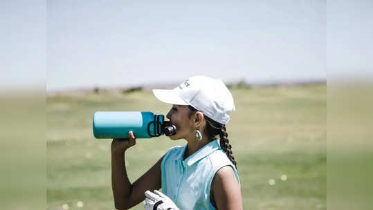 फ्रीजमध्ये पाणी ठेवण्यासाठी वापरा या Best Water Bottles, कुठेही आरामात नेऊ शकता सोबत