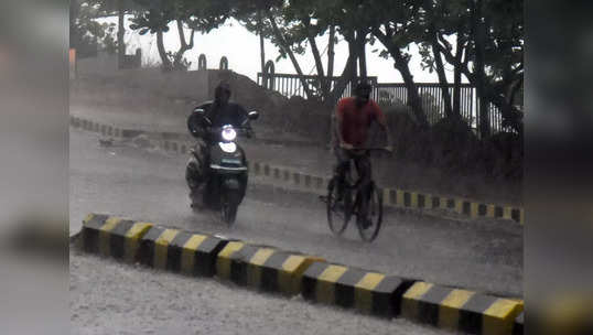 Weather Alert : राज्यात अतिमुसळधार पावसाचा इशारा, १५ जूनपर्यंत 'या' जिल्ह्यांना अलर्ट