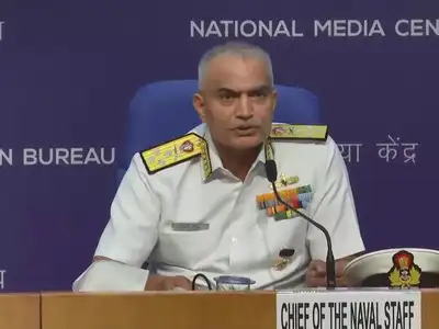 नए युग की नई सोच है अग्निपथ... नौसेना प्रमुख एडमिरल कुमार ने नई भर्ती योजना को बताया दूरदर्शी