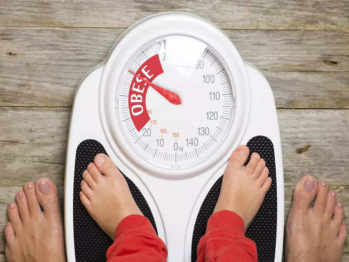 ayurvedic doctor give tips to lose weight without diet plan