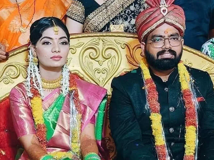 यूपी में का बा गाने वाली नेहा राठौर ने रचाई शादी