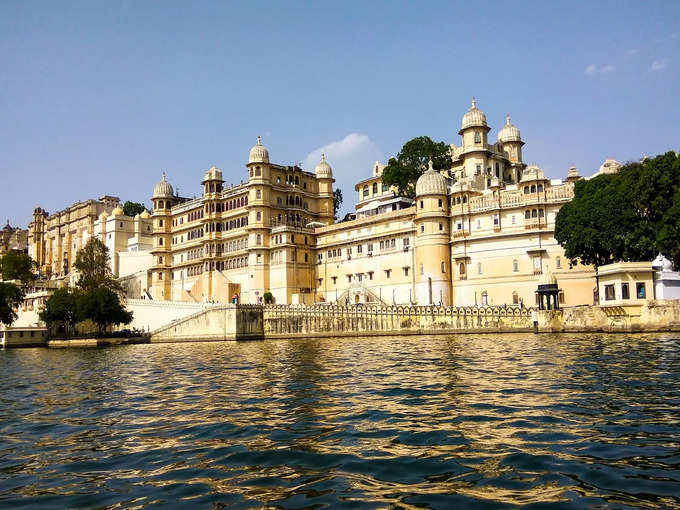 -udaipur-the-white-city