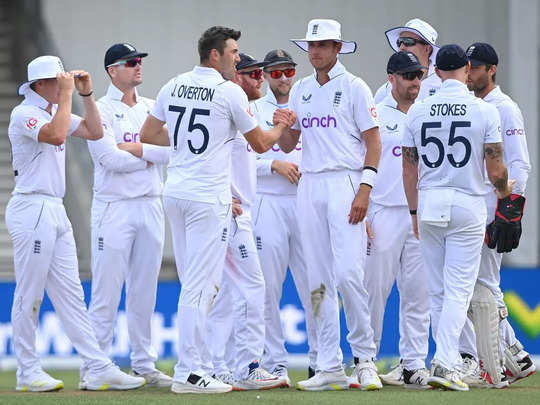 IND vs ENG: इंग्लैंड के तूफान में उड़ जाएगा भारत, धाकड़ गेंदबाज ने गिनाई इंग्लिश टीम की खूबियां 
