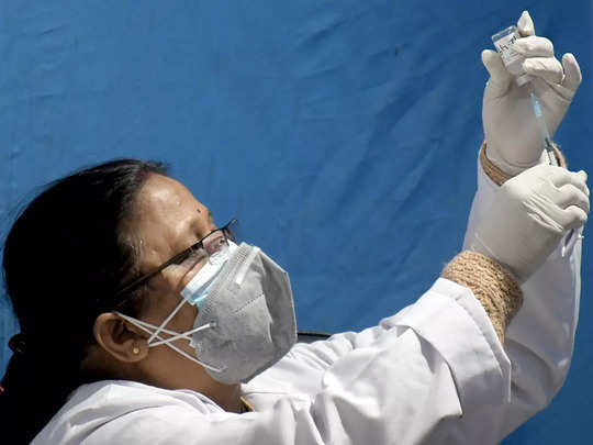 Covid Vaccination in Delhi: मोहल्ला क्लीनिकों में बनेगा वैक्सीनेशन सेंटर, ताकि प्रिकॉशन डोज में आए तेजी 