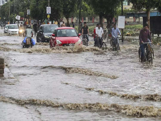 Gurugram News : 2 दिन में 66 एमएम बरसे बदरा, आज के लिए ग्रीन अलर्ट, जानें आगे कैसा रहने वाला है मौसम 