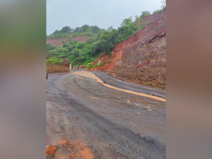 maharashtra rain update Rain in Ratnagiri Parashuram Ghat on mumbai-Goa Highway closed