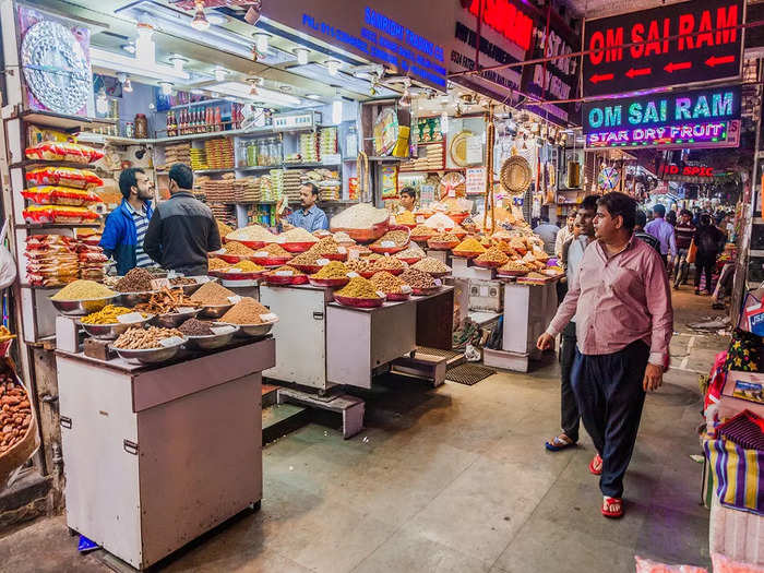 market closed on monday in delhi
