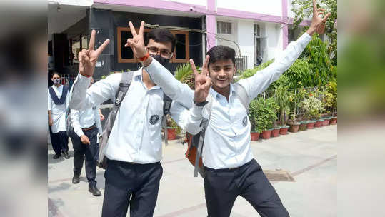 CBSE टर्म २ च्या स्कोअरकार्डमध्ये असतील 'हे' तपशील