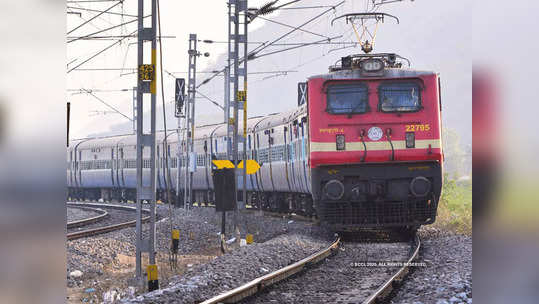 Ganpati Special Train: बाप्पा मोरया... गणेशोत्सवासाठी ३२ अतिरिक्त विशेष ट्रेन चालवणार; आजपासून बुकींग सुरू