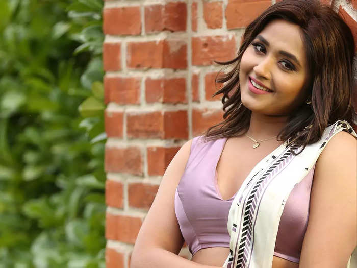 Kajal Raghwani Birthday