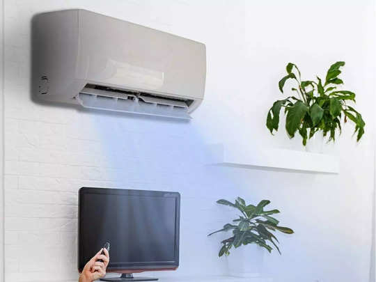 number one in cooling this split ac coming in the range of rs 45000 know the features and specifications