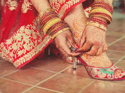 Rewari News: ससुराल से जूलरी और कैश लेकर रफूचक्कर हुई विवाहिता, शादी को बीते थे महज 25 दिन