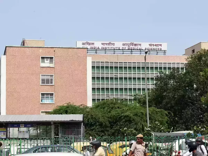 aiims faculty