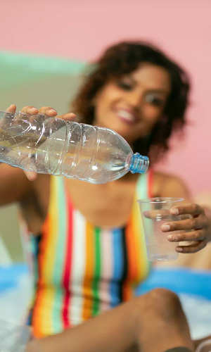 क्‍यों न पिएं प्‍लास्‍टिक की बोतल का पानी 