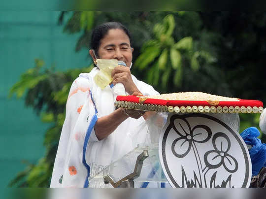 Kolkata News: टीएमसी में बड़ा फेरबदल, कई मंत्रियों को संगठनात्मक जिम्मेदारियां दी गईं, अनुभवी और युवा नेताओं को तरजीह 