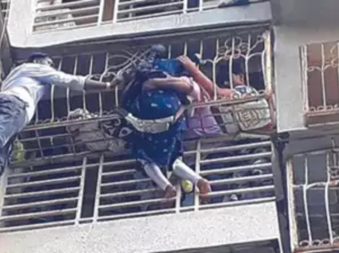 girl fell from apartment