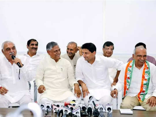 Haryana Politics: कांग्रेस में शामिल हुए हरियाणा के पूर्व मंत्री संपत सिंह, BJP जॉइन करने वाले विश्नोई को जवाब? 