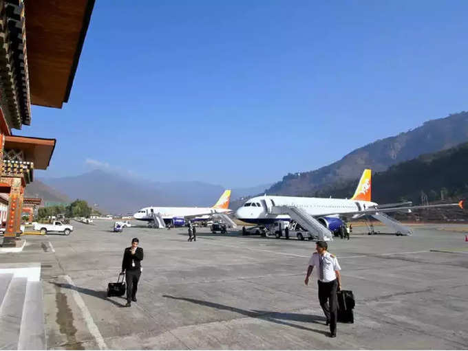 पारो एयरपोर्ट भूटान