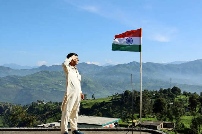 Poonch, Aug 10 (ANI): A man salutes to the National Flag during the Tiranga rall...