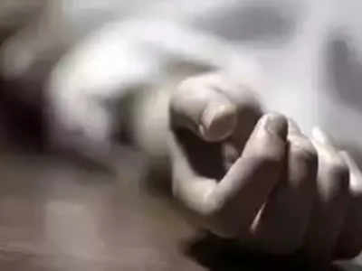 Delhi Crime News: लड़की से बात करने पर युवक की चाकू मारकर हत्या, पुलिस ने 4 नाबालिगों को गिरफ्तार किया 