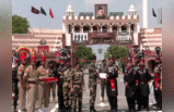Independence day: करांची का हलवा, लाहौर की मिठाई, पाकिस्तान और भारत के सैनिकों ने एक-दूसरे को दी मिठाई, देखें
