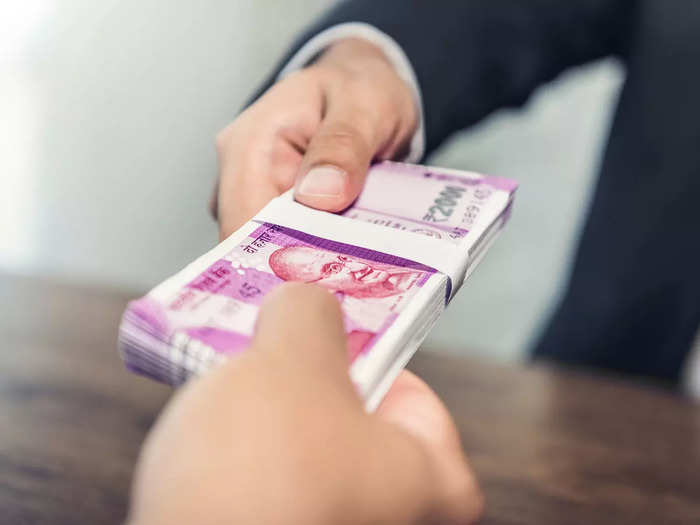Indian employees likely to see 10% median salary increase in 2023: WTW survey