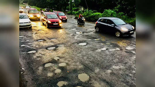 आजचा अग्रलेखः रस्त्यांचा नरक कुणी केला?