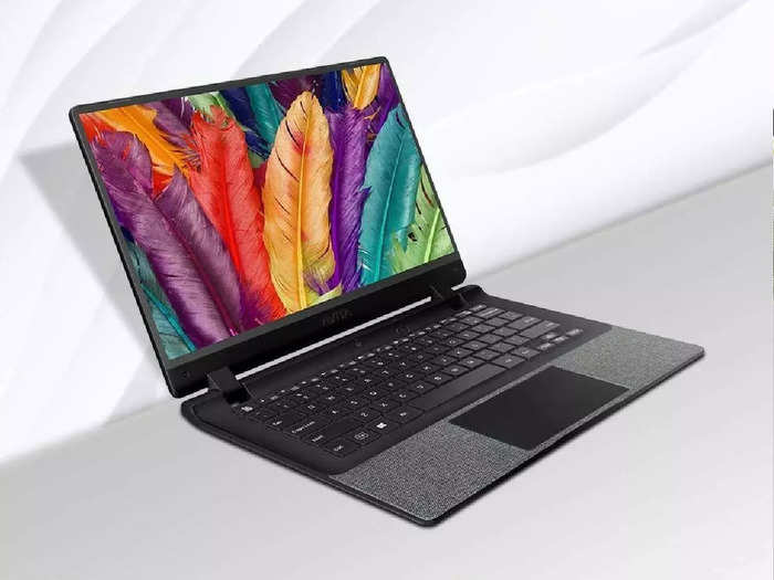 toshiba cheap and expensive laptop get all the features needed know specification and price