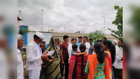 माणुसकीला काळीमा; आई-वडील एचआयव्ही बाधित, मुलाला इंग्रजी शाळेत प्रवेशच नाकारला