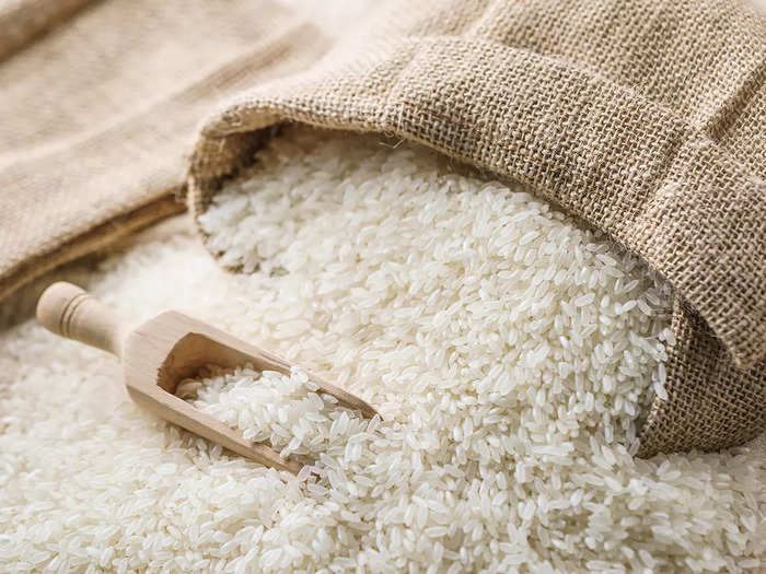 India works to avoid panic over rice with targeted export curb