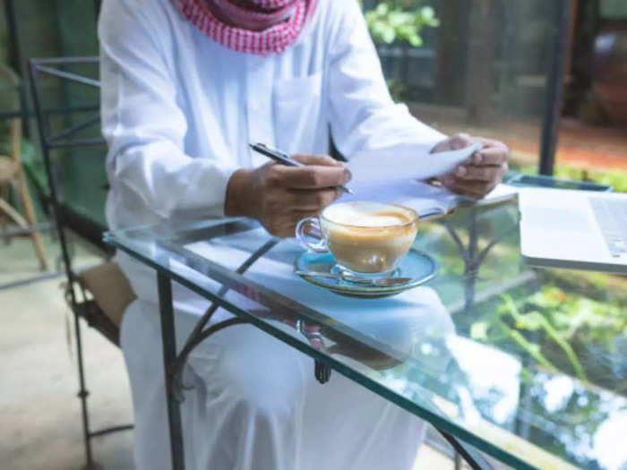 public schools in UAE can now wear kandura