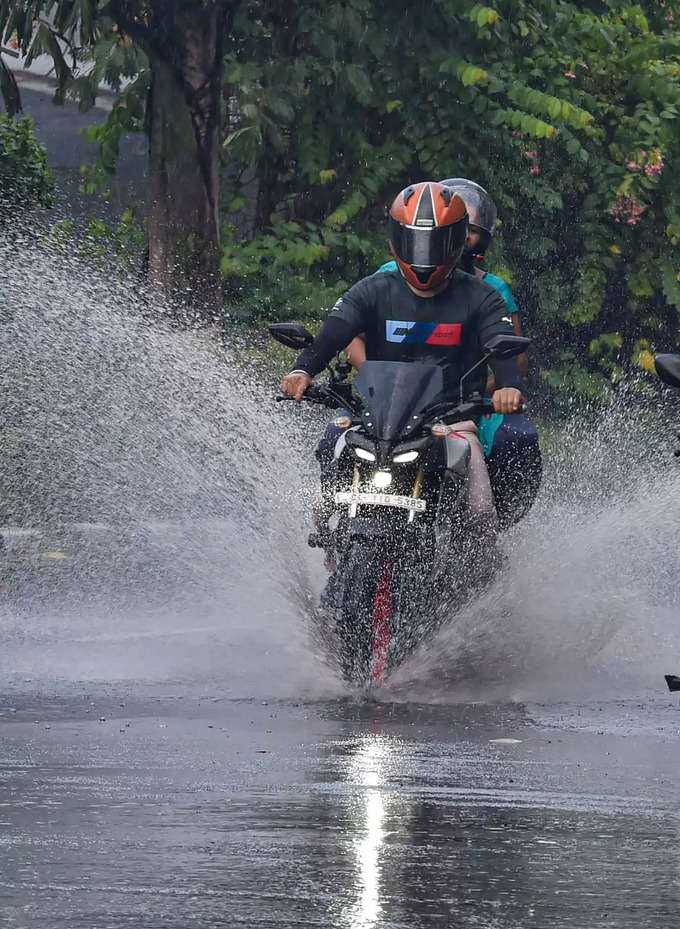 Delhi Rain News