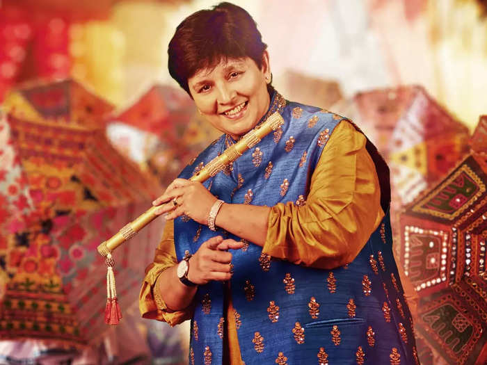 Falguni Pathak Vasaladi song