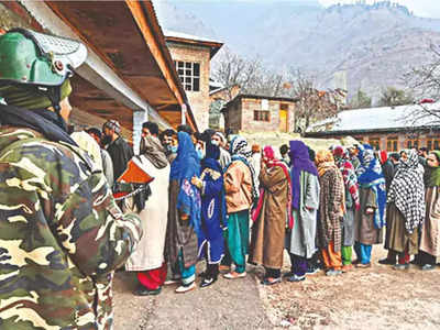 जम्मू-कश्मीर चुनाव में पहली बार वोट की चोट करेंगे पाकिस्तानी शरणार्थी, 68 साल बाद मिलेगा जमीन का मालिकाना हक 