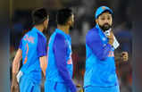 IND vs AUS: टीम इंडिया ने 208 रन बनाने के बावजूद घुटने टेके, सिर्फ कैच ड्रॉप नहीं, ये भी रहे हार के बड़े कारण