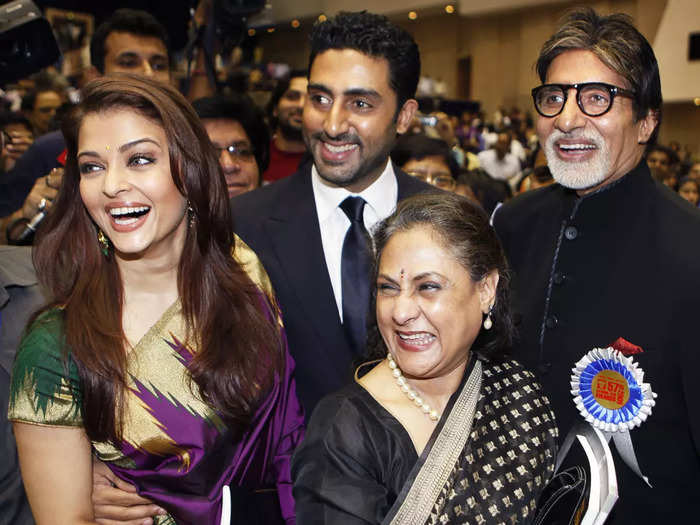 amitabh bachchan wife jaya bachchan looks more than beautiful aishwarya rai for shweta bachchan store launch