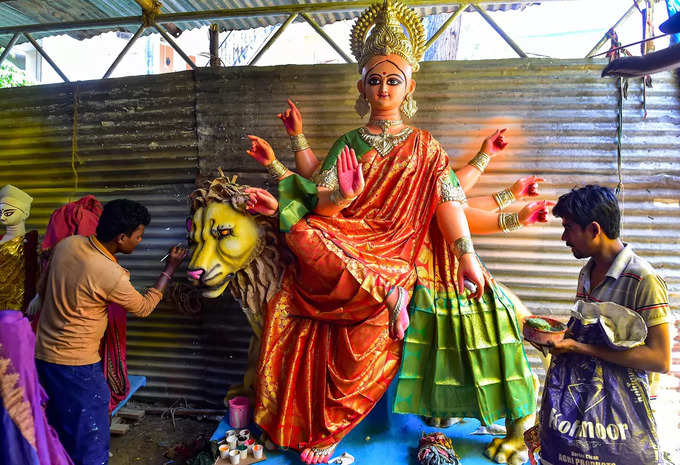 देशभर में दुर्गा पूजा की ऐसे हो रही है तैयारी