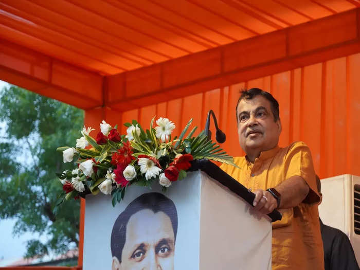 Nitin Gadkari Kanpur