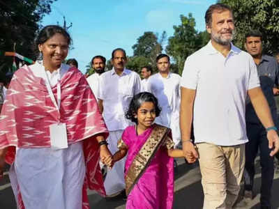 Rahul Gandhi : भारत जोडो यात्रेत राहुल गांधींना भेटली चिमुकली इंदिरा, हातात हात घालून पदयात्रा 